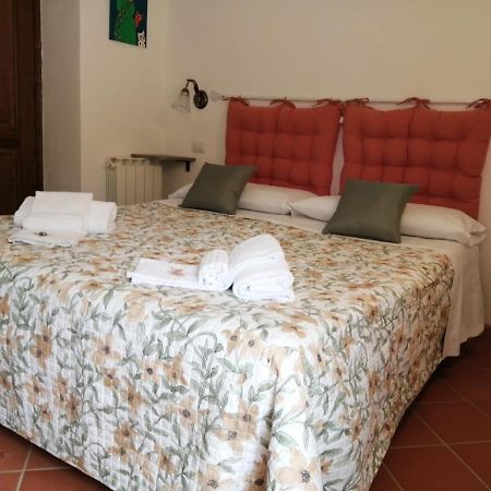 B&B 8380 Saturnia Terme Esterno foto