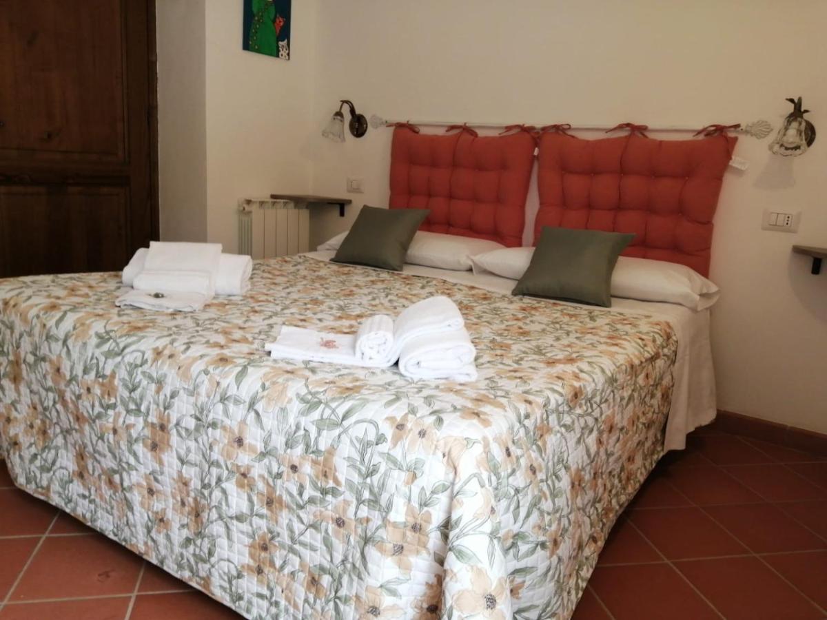 B&B 8380 Saturnia Terme Esterno foto