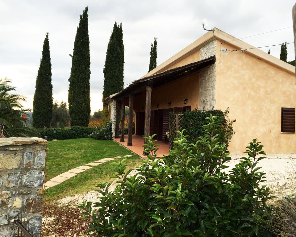 B&B 8380 Saturnia Terme Esterno foto