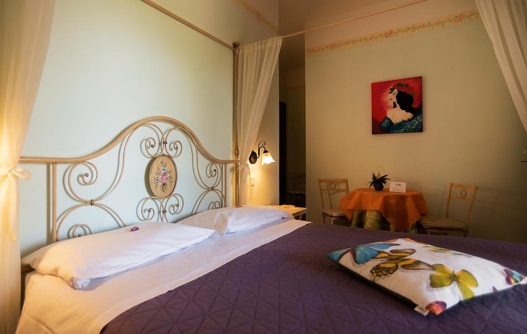 B&B 8380 Saturnia Terme Esterno foto
