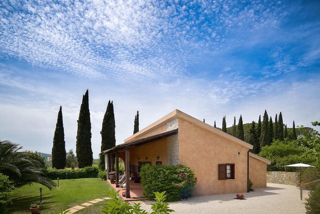 B&B 8380 Saturnia Terme Esterno foto