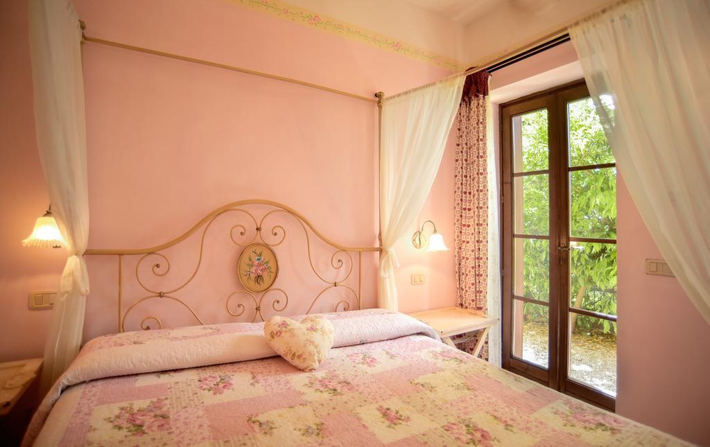 B&B 8380 Saturnia Terme Esterno foto